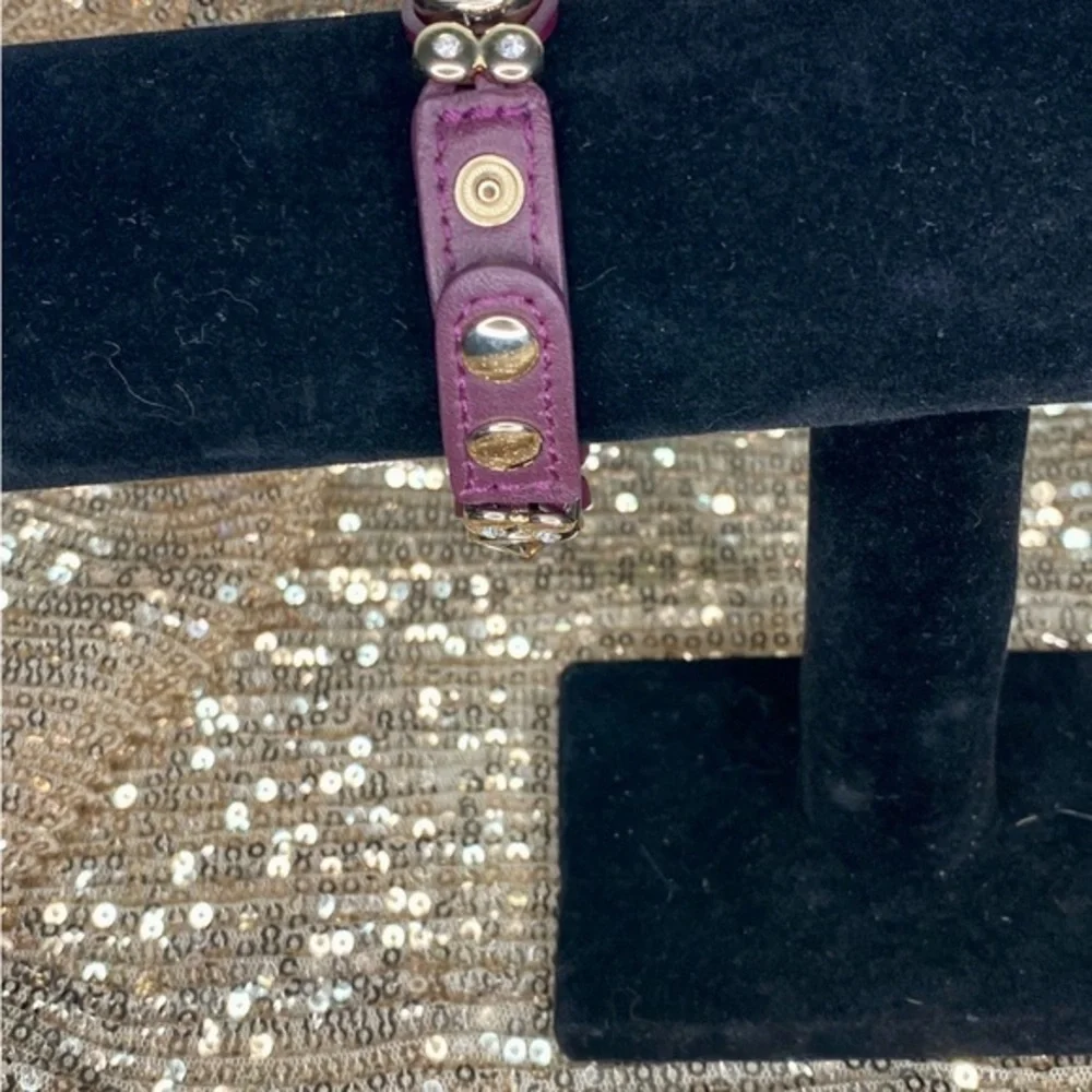 🌸White House Black Market Bracelet💎